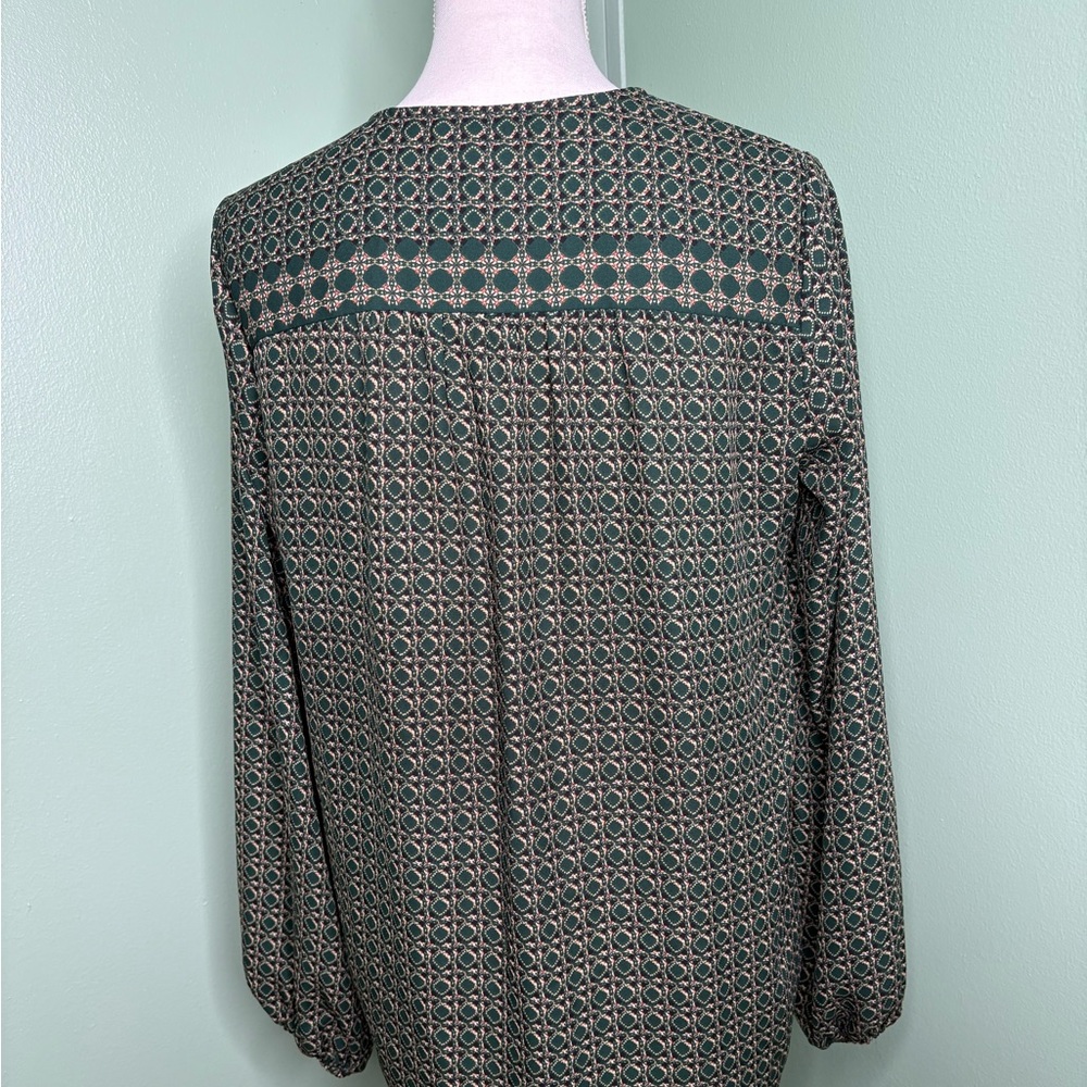 Max Studio Green and Red Patterned Blouse medium - Picture 2 of 11